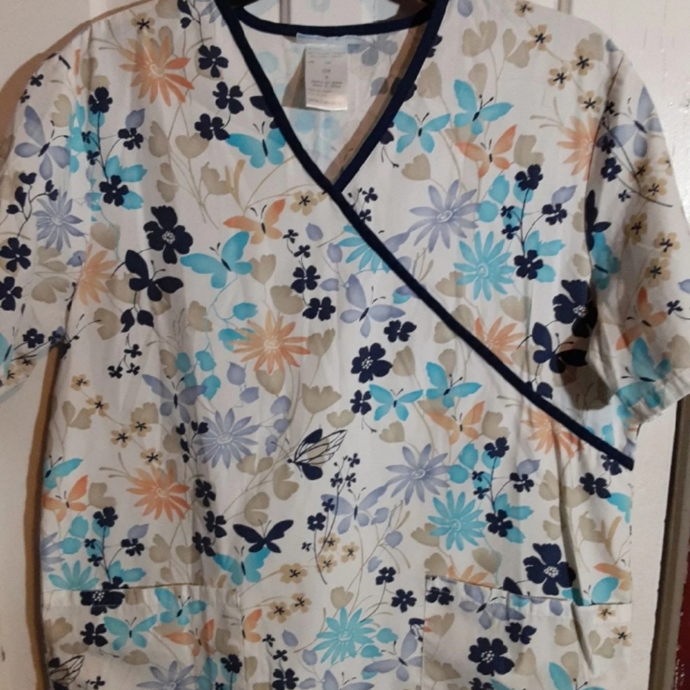 scrub top